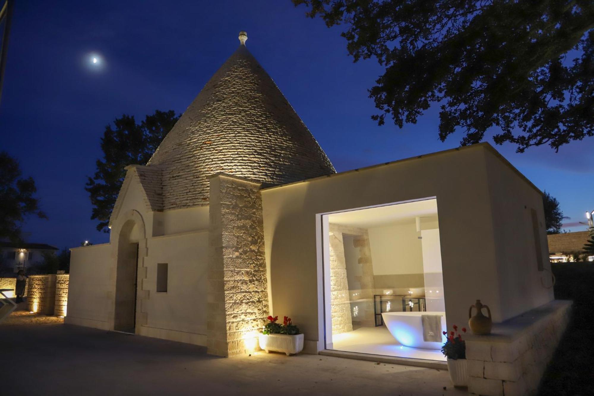 Td Trullo Roverella Charming Trullo With Pool Castellana Grotte Exterior foto